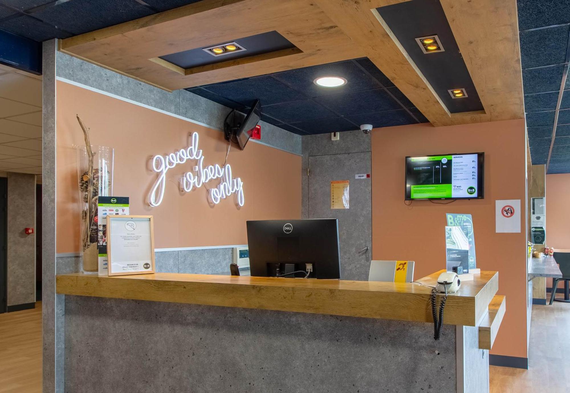 B&B Hotel Chateauroux A20 L'Occitane Déols Екстериор снимка